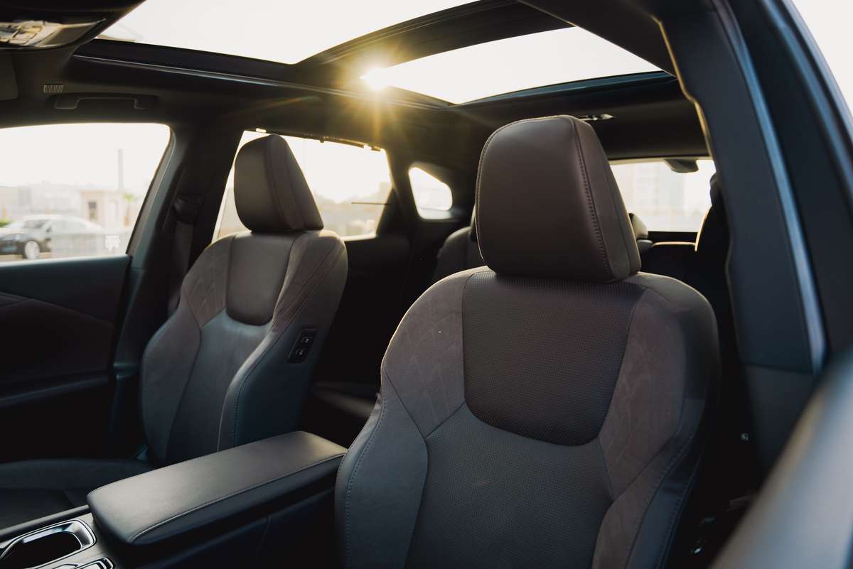 RX - interior
